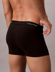 Pack Relaxed Dart Trunks in Red