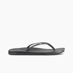 Black Reef flip flops for beach and watersports, ideal for Whitstable surfers and paddleboarders