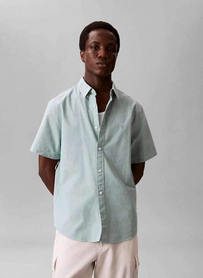 Short Sleeve Oxford Shirt in Wild Green