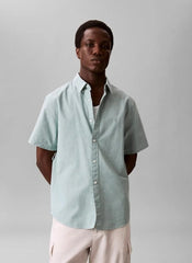 Short Sleeve Oxford Shirt in Wild Green
